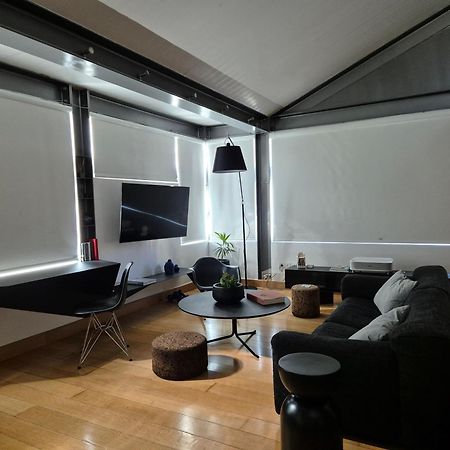 The Blossom Loft - City Center Apartment With Balcony Sea View Iraklio Eksteriør billede