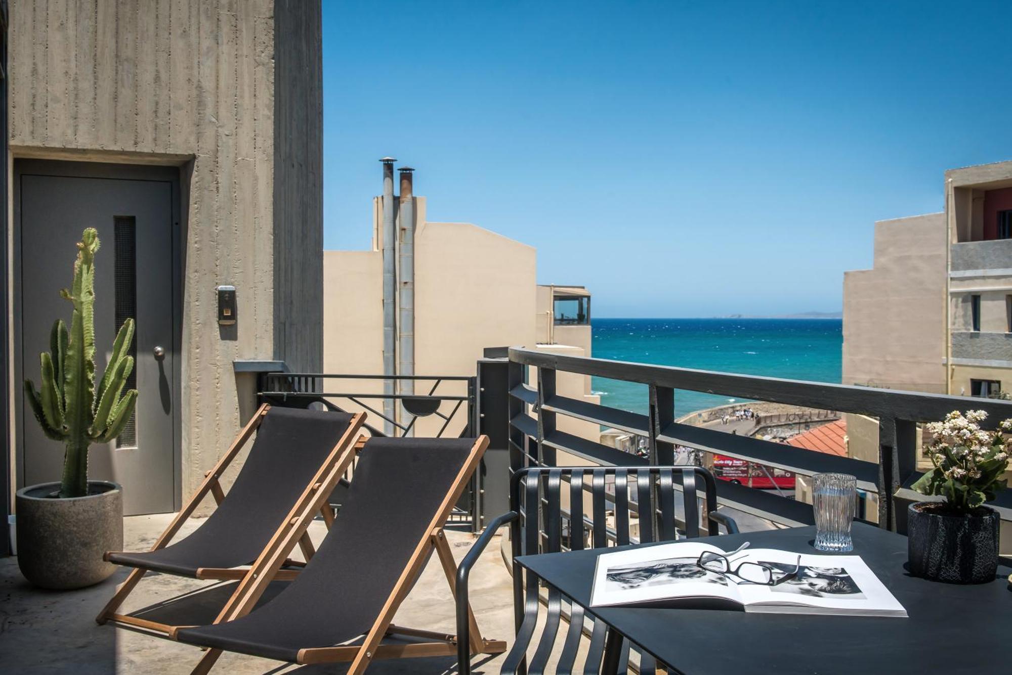 The Blossom Loft - City Center Apartment With Balcony Sea View Iraklio Eksteriør billede